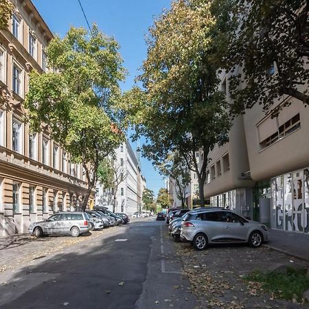 Helles, Neues Dg Apartment Mit Blick Zum Donauturm Wien Ngoại thất bức ảnh