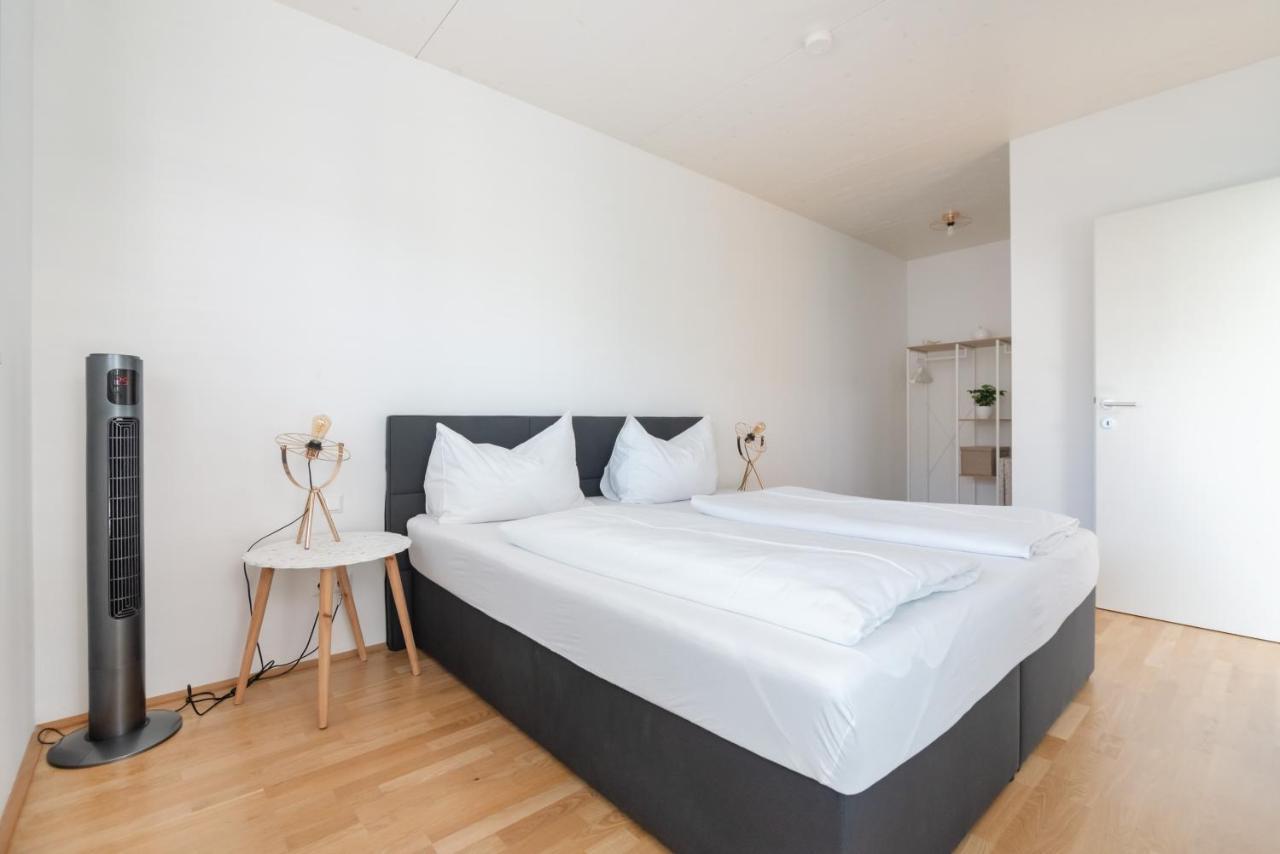 Helles, Neues Dg Apartment Mit Blick Zum Donauturm Wien Ngoại thất bức ảnh
